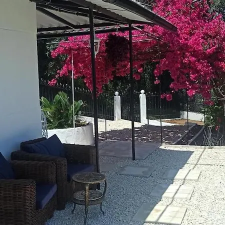 Seaview Mini With Private Pool - 200 Metres From The * Perama (Corfu)