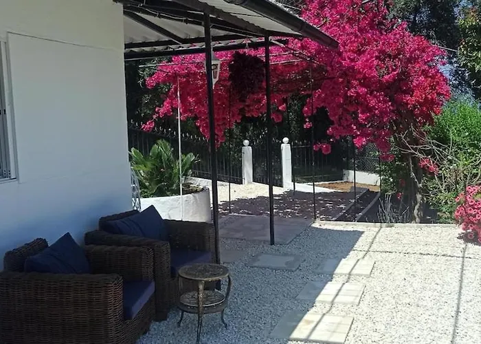 Seaview Mini With Private Pool - 200 Metres From The * Perama